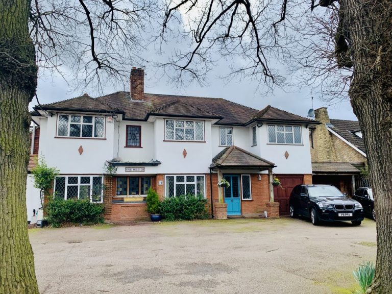 grand a848836e73 1 768x576