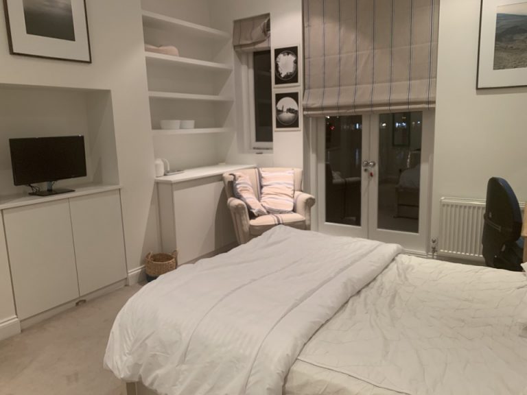 grand edefa6e414 768x576