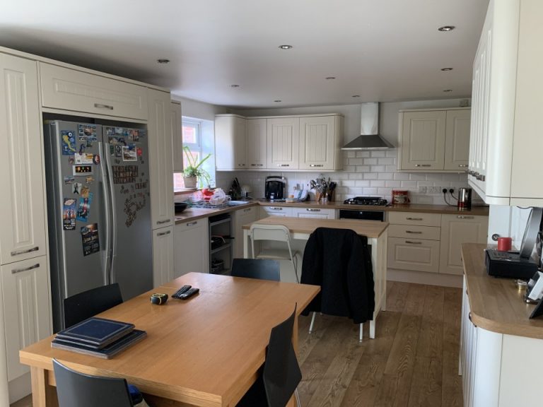 grand 414c6ecc2b 768x576