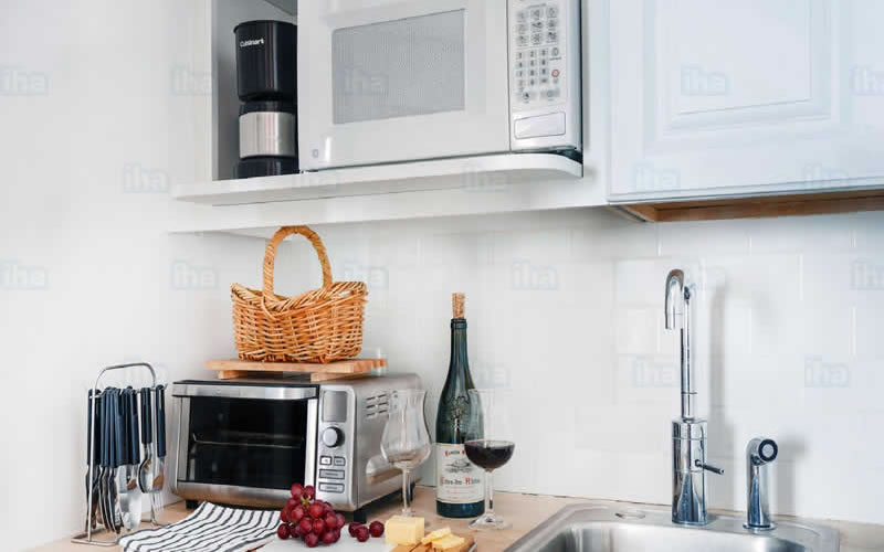 New York apartment with small kitchen