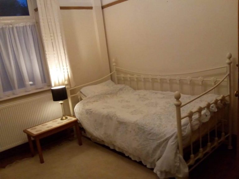 received 2407657782863393 768x576