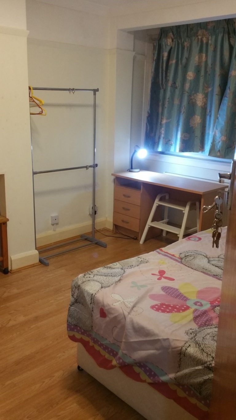 chan bed2 1 768x1365