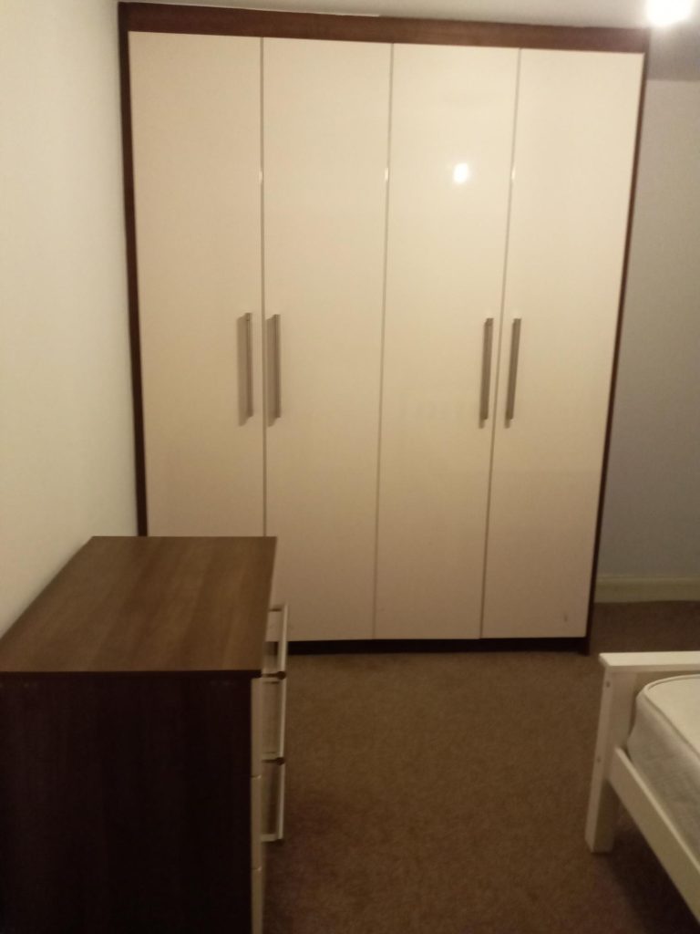 52 Bedwell ground front room wadrobe 768x1024