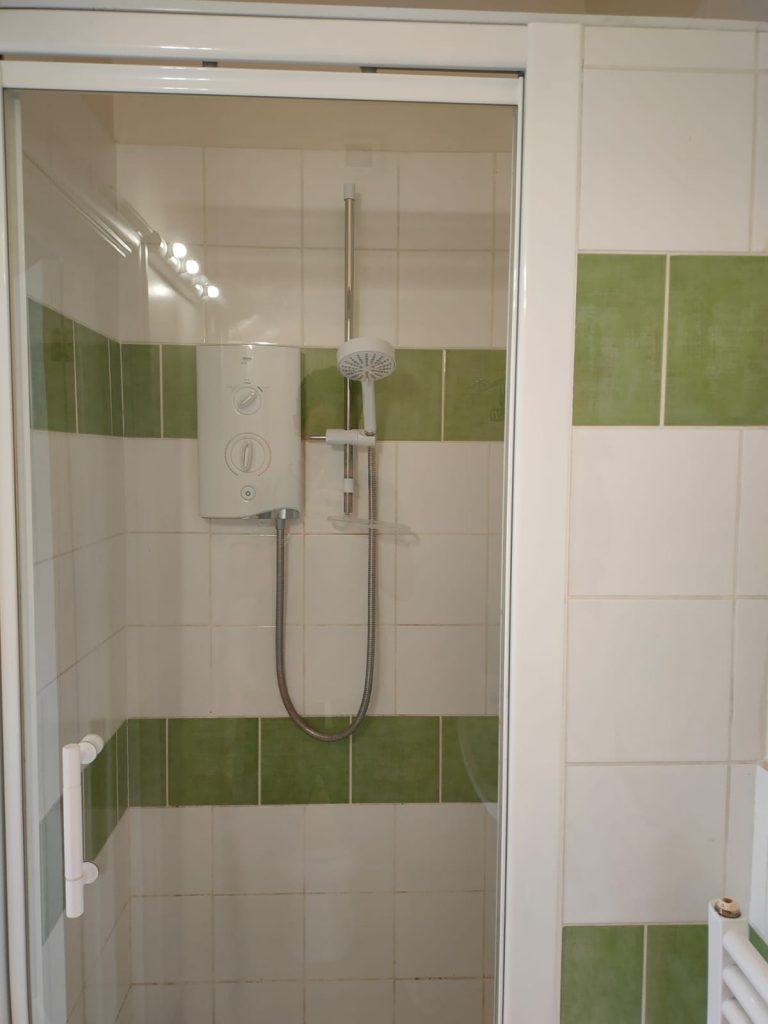 2A6488F3 C825 4119 94EC 1A28A334B9AE 768x1024