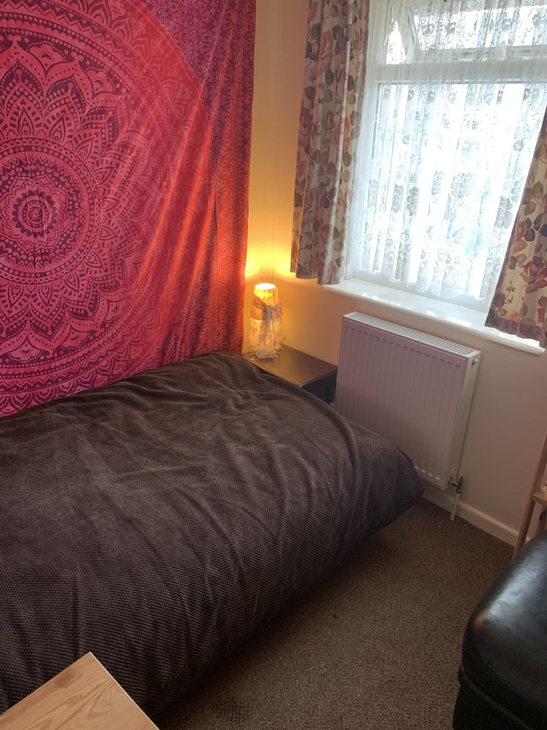 7B1D4010 33D5 445F AC76 CE9E350DE488 768x1024