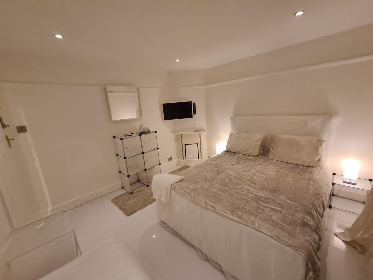 King bed/Double room King bed/Double room