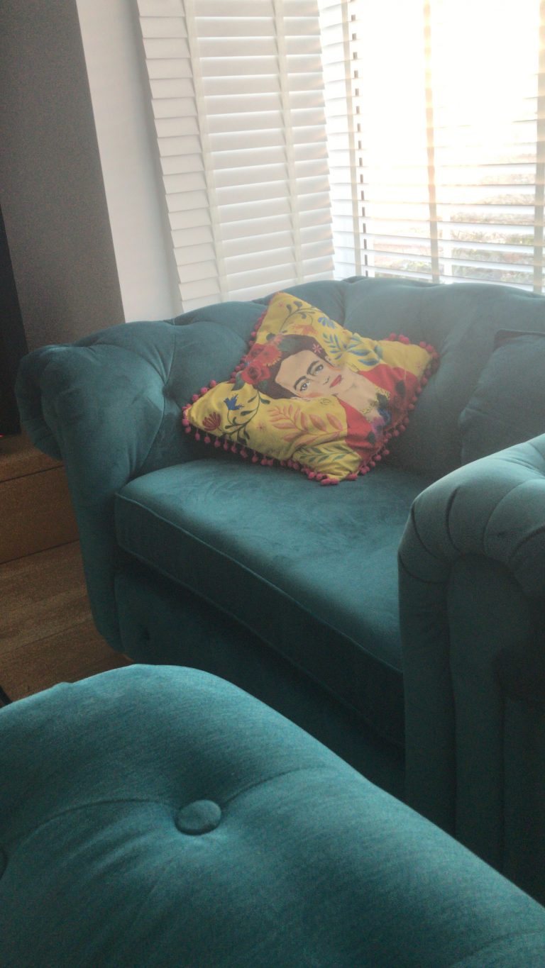 523ECABC 47F0 4D68 96DB 5813D58F4381 768x1365