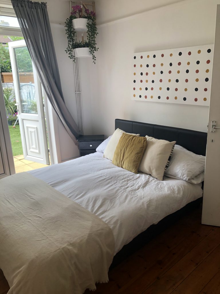 53B18C30 2804 4CEC 9EA3 E78A1E2C6FC3 768x1024