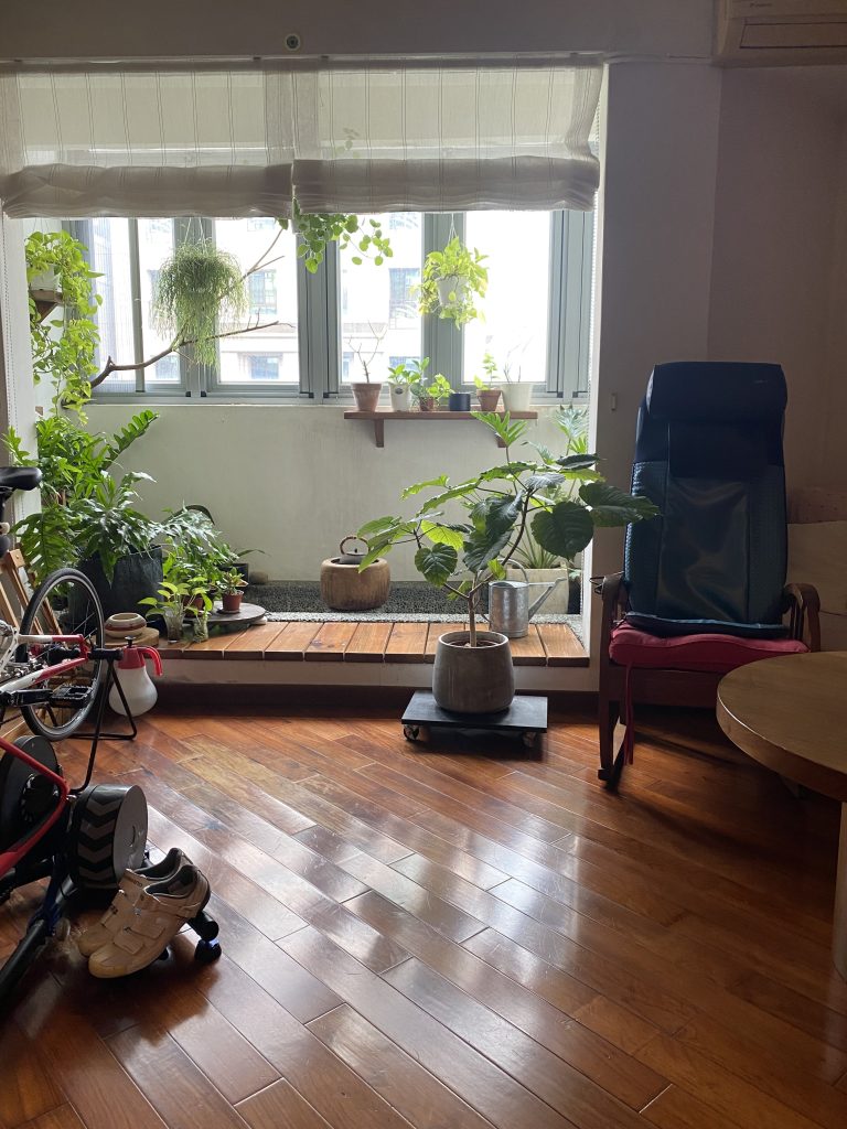 B4B73D9A DE13 4592 AD36 D7465DF60C5C 768x1024