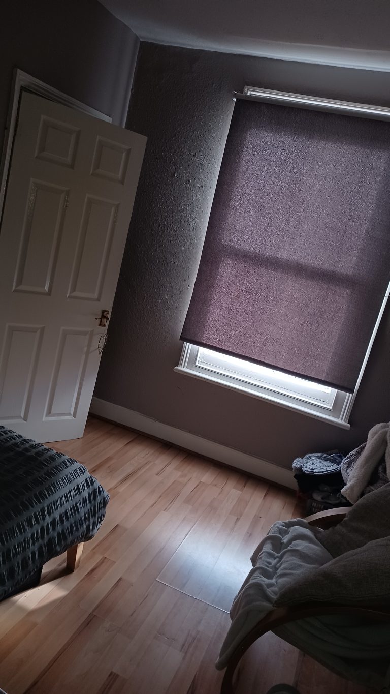 20220612 183250 768x1365