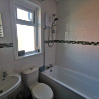Double room for rent near Leeds Bradford Airport