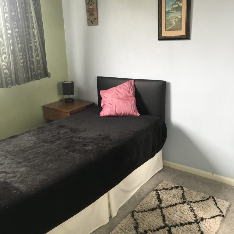 03CF74AD 43C2 4AFB B668 7A346285F470 768x768