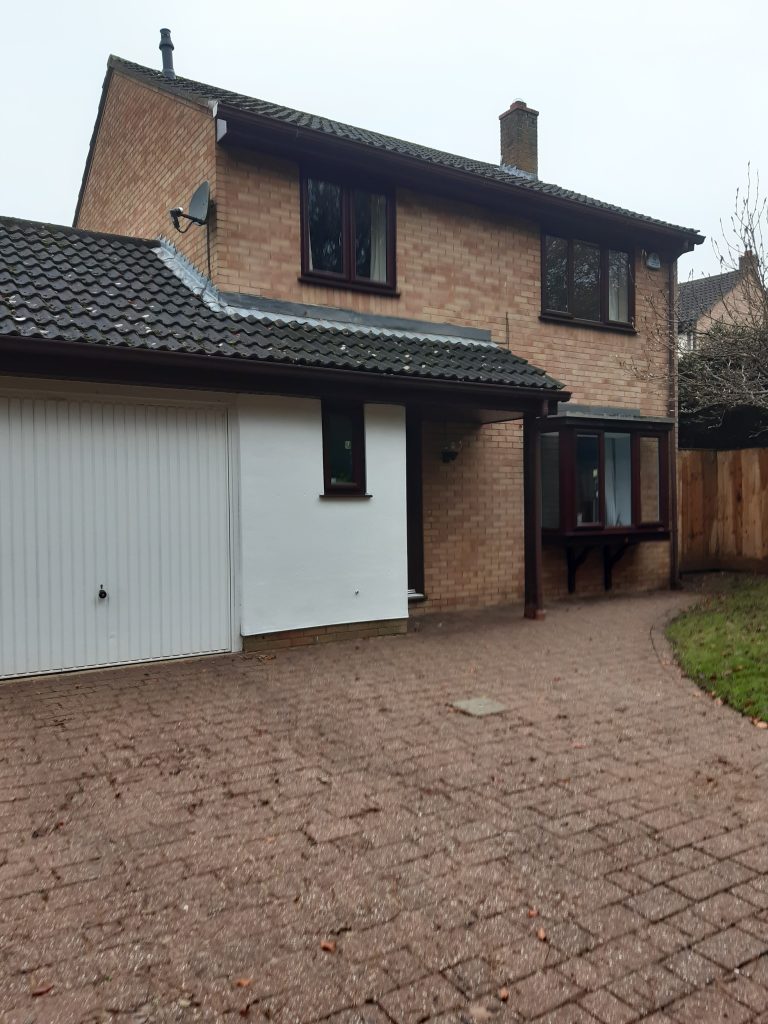 house 768x1024