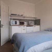 single room for rent in home house share