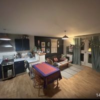 flat share in Liverpool with professional