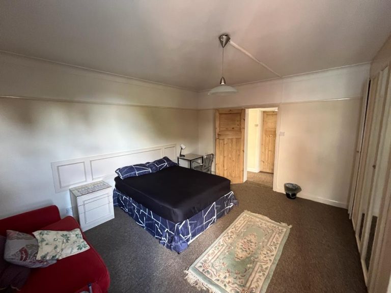 8E7EFDC4 59CC 4A9E AEEF 2EDD59EF90CD 768x576