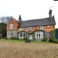 Highlands house share with 3 gentlemen