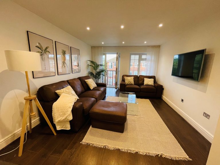 Sitting Room 768x576