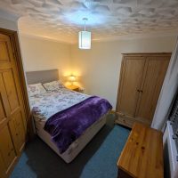 double room in rented shared house millford haven