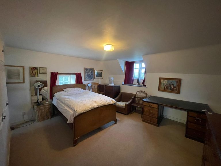 master bedroom 768x576