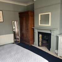 Large double tooting house share