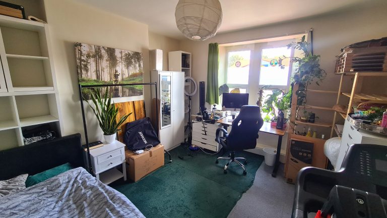 DOUBLE ROOM TO RENT DOUBLE ROOM TO RENT