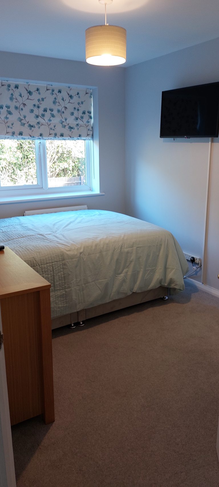 Room bigger 2022 jpg 768x1704