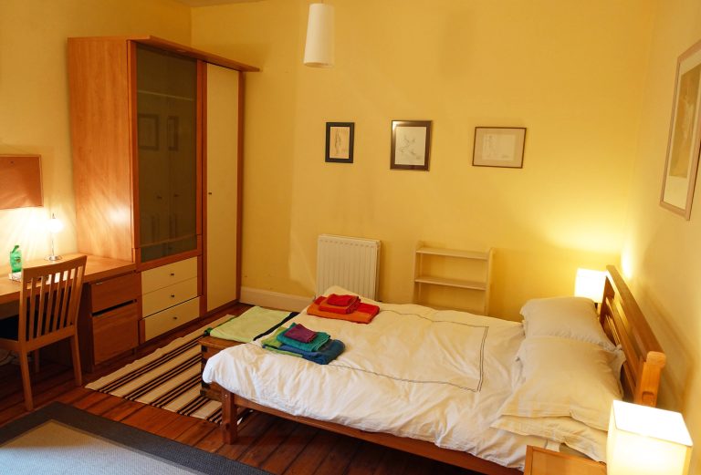 Front bedroom 2 768x521