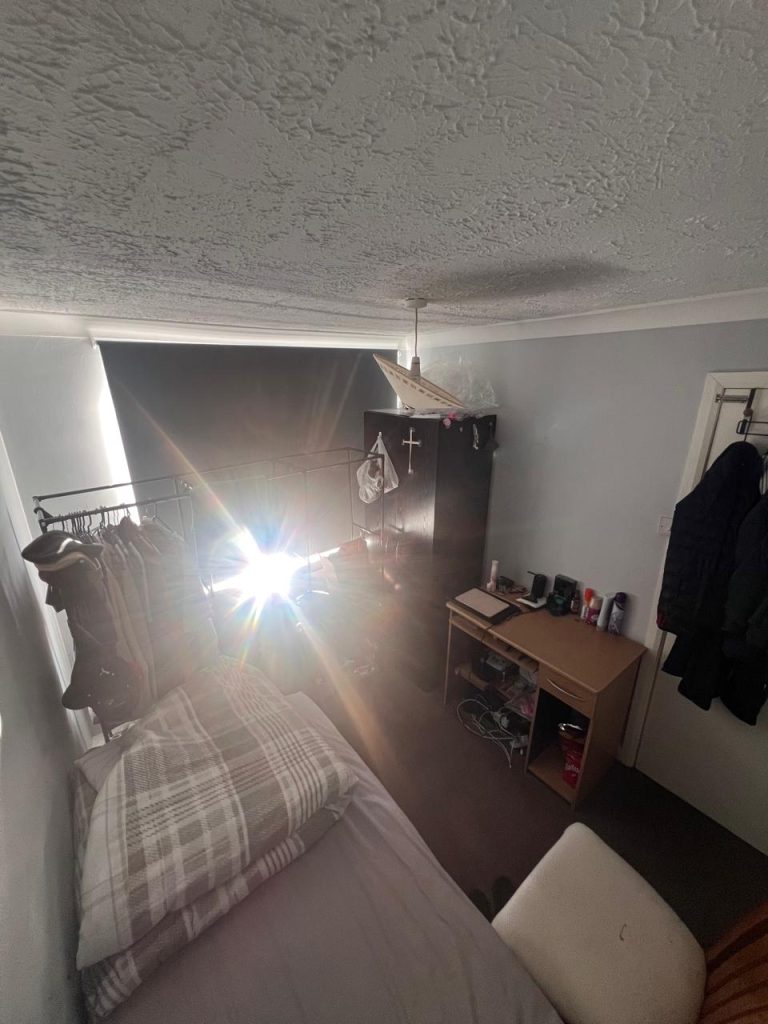 PHOTO 2025 05 19 18 14 08 3 768x1024