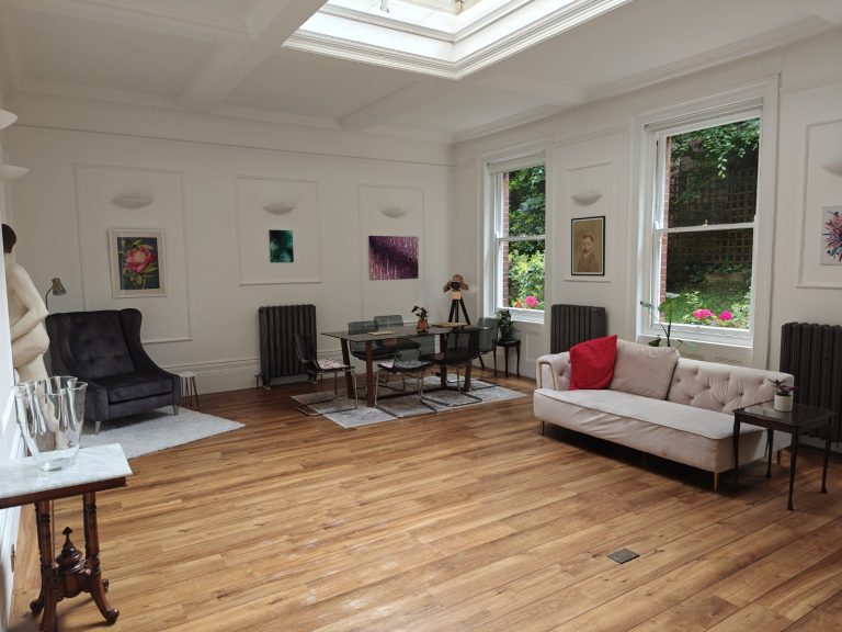 Living Room 1 1 768x576