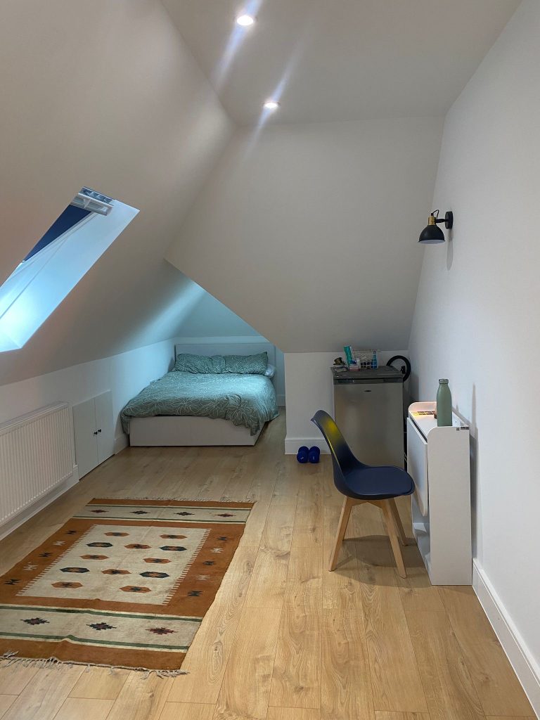 8ad2d7e4 8863 4be4 9f3c 03644c093cb8 768x1024