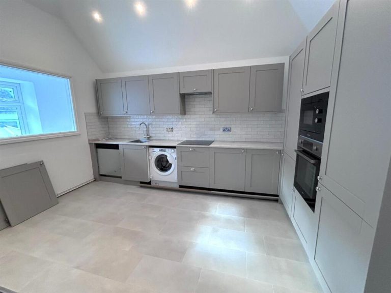 Kitchen House Share 768x576