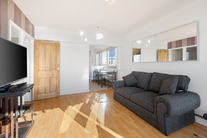 1E0A9849 copy 720x480