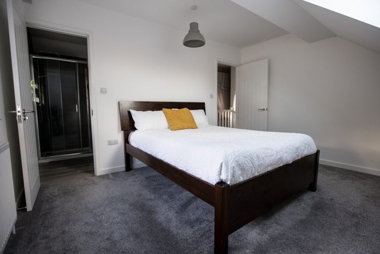 o 1j8il10fv1kgsqu31g53gop1pjli 768x513