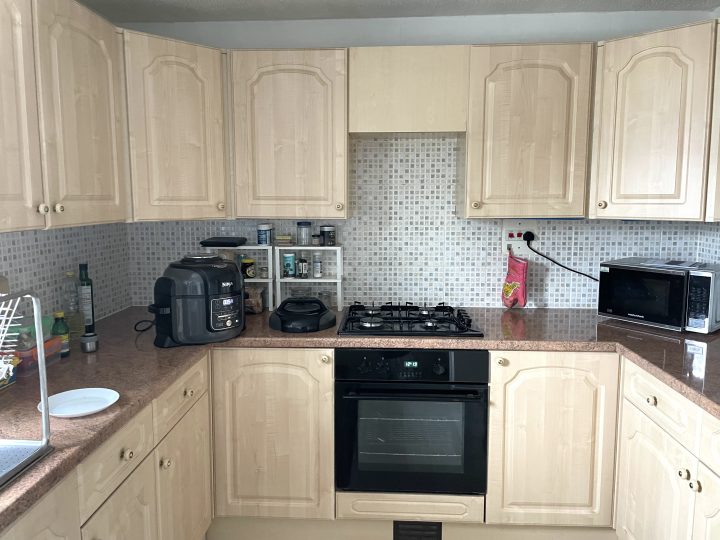 Kitchen full view 720x540