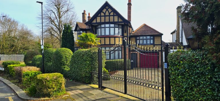 WhatsApp Image 2026 01 09 at 17.51.13aa 768x355