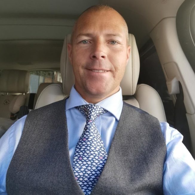 Seeking large double room in Victoria London area